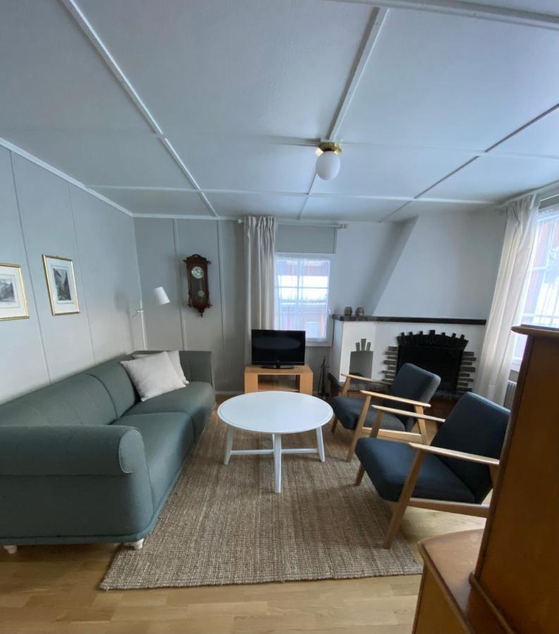 Familienferien Im Chalet Baergli Kandersteg Exteriör bild