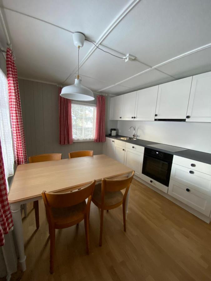 Familienferien Im Chalet Baergli Kandersteg Exteriör bild